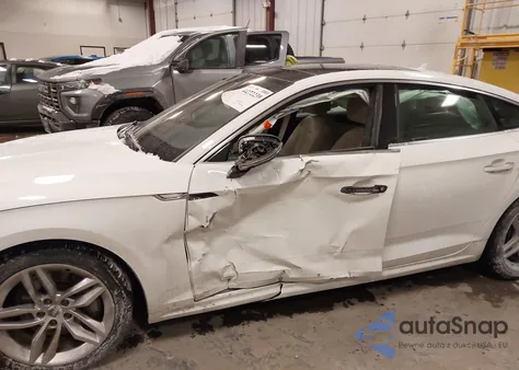 2019 Audi A5 45 Premium z USA, uszkodzony, nr VIN WAUANCF55KA059517